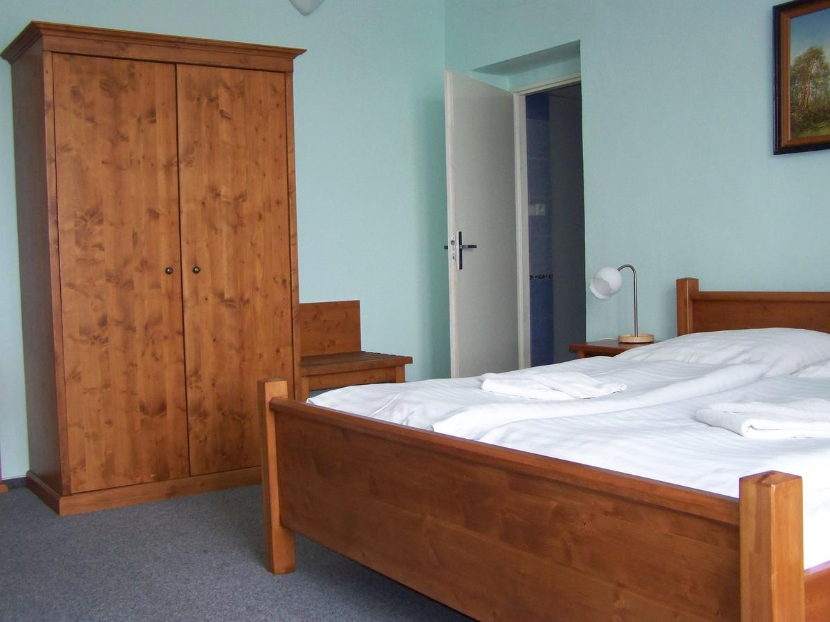 Hotel Pariz Jičín Zimmer foto